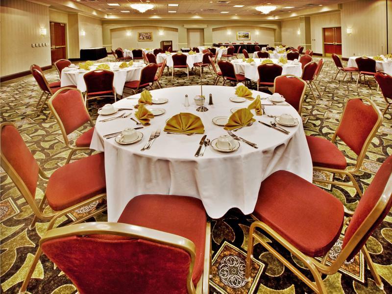 Holiday Inn Lafayette-City Centre By Ihg Exterior foto